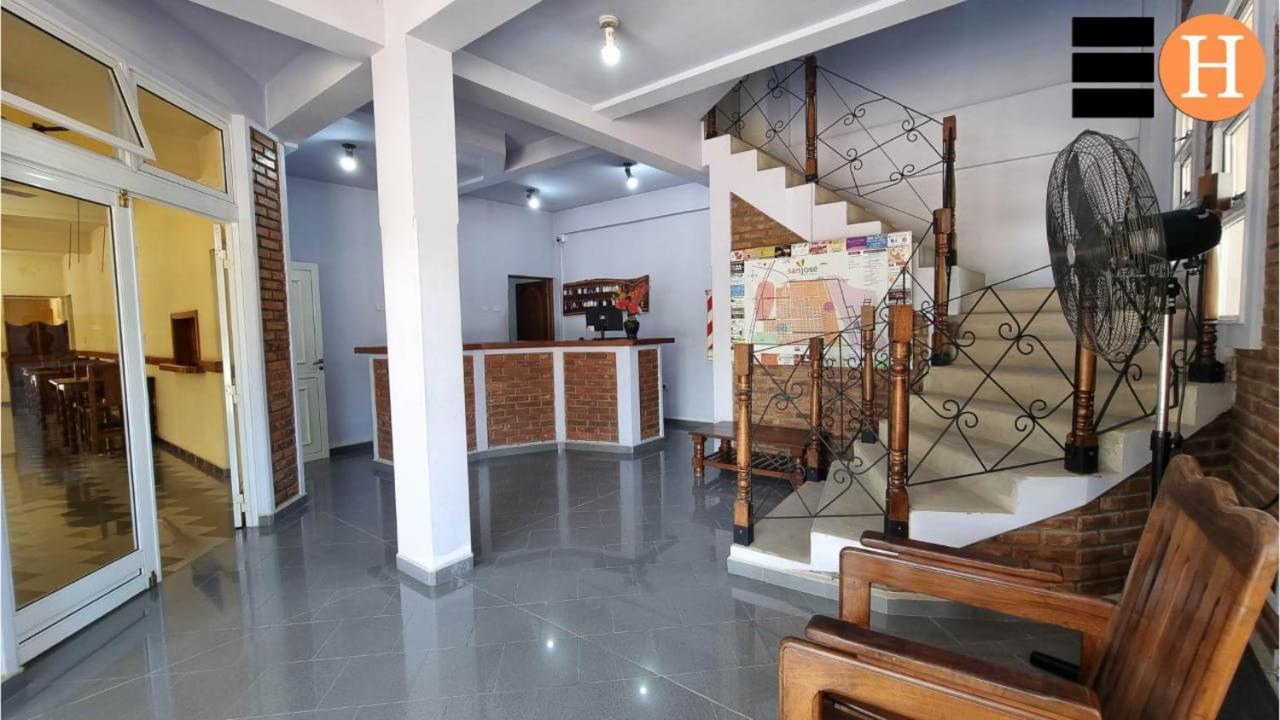 El Hotelito Hotel
